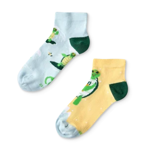 Calcetines tobilleros alegres para niños Tortuga surfeadora