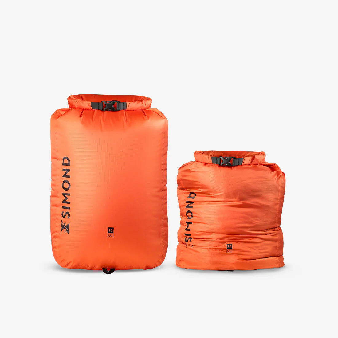 Funda impermeable de montaña y trekking 13L rolltop Simond UL - Imagen 3