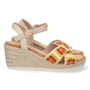 Sandalia de Cuña con Yute y Hebilla Beige